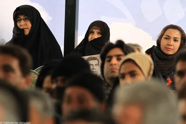 صبح روز سه شنبه مراسم چهل و ششمین سالگرد درگذشت جهان پهلوان غلامرضا تختی در ابن بابویه بر سر مزار آن مرحوم برگزار شدTABNAK
