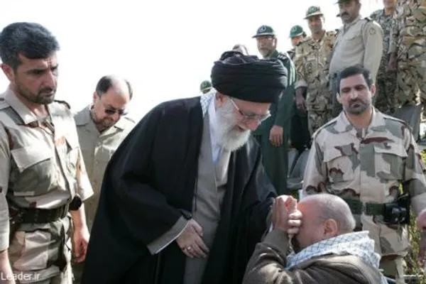 فرمانده کل قوا در مراسم صبحگاه مشترک یگانهای نظامی استان خراسان شمال