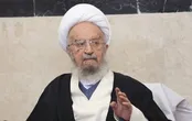 آیت‌الله مکارم شیرازی: تأثیر تبلیغات از سلاح‌ بیشتر است