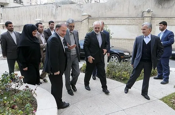 محمدجواد ظریف وزیر امور خارجه ایران ظهر چهارشنبه از بنیاد سعدی بازدید کرد./FNA
