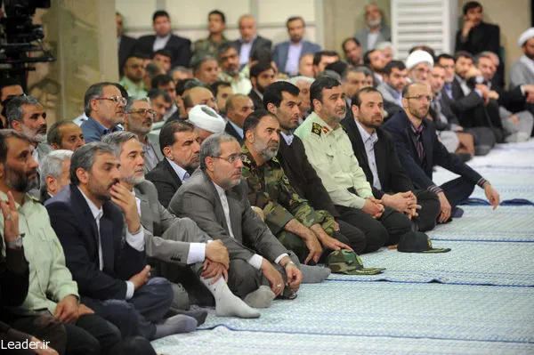 دیدار رهبری با دست اندر کاران انتخابات