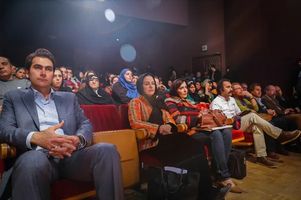 جشن بهبود یافتگان مبتلا به سرطان در تالار فخرالدین اسعد گرگانی با حضور مریلا زارعی، جمعی از هنرمندان گرگانی و چندی از بهبود یافتگان برگزار شد. در پایان این مراسم تعدادی از نقاشی&zwnj;های کودکان مبتلا به سرطان به نفع آنها توسط شرکت کنندگان در این جشن، خریداری شد/ایسنا
