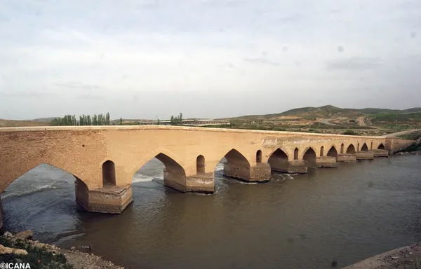 پل صوآت آباد، بیجار