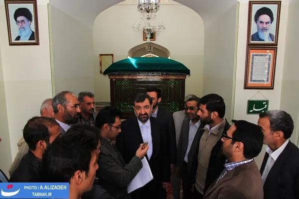 بازدید و زیارت آرامگاه شهیدمدرس در کاشمر توسط دکتر محسن رضایی