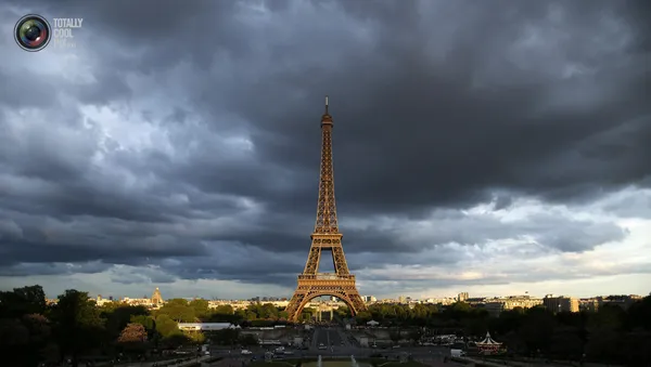 پاریس در انتظار بارش
BENOIT TESSIER/REUTERS
