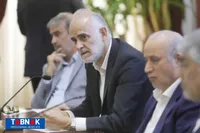 خسروی: نبی کارنامه ورزشی خوبی ندارد، کاش کارنامه اخلاقی‌اش را درست می‌کرد/ تاج در اوج تناقض‌گویی است