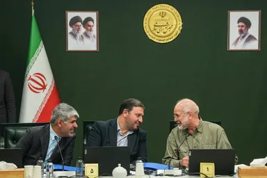 عکس: نشست علنی مجازی مجلس شورای اسلامی به ریاست دکتر قالیباف