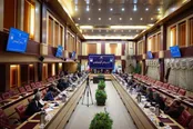 پزشکیان: کشور نباید در دست یک حلقه باشد!