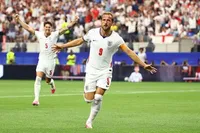 نجات انگلستان از پرتگاه با رهبری گوردون و کین/ 
سه‌شیر با دبل شاهزاده هری به میزبان رسید