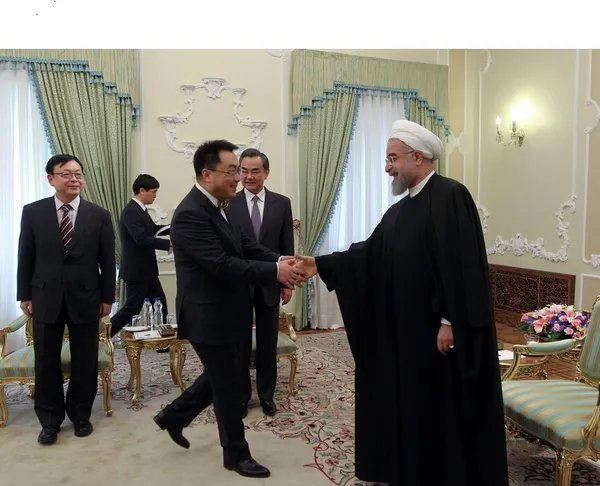 &laquo;وانگ یی&raquo; وزیر امور خارجه چین روز یکشنبه با حسن روحانی رئیس&zwnj;جمهوری دیدار و گفت&zwnj;وگو کرد. /IRNA