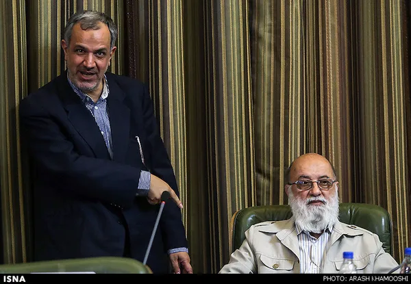 احمد مسجد جامعی به ریاست ده ساله مهدی چمران در شورای شهر تهران پایان داد تا بار دیگر یک اصلاح&zwnj;طلب بر مسند ریاست شوراش شهر تهران تکیه زند.