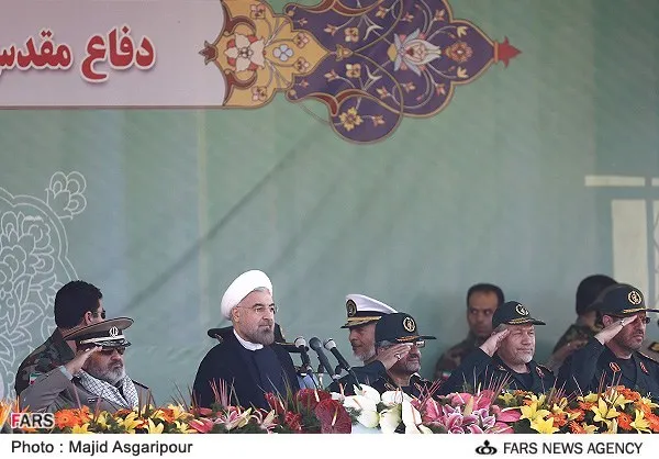 رژه نیروهای مسلح در تهران با حضور رئیس جمهور
یکشنبه 31 شهریور 1392
