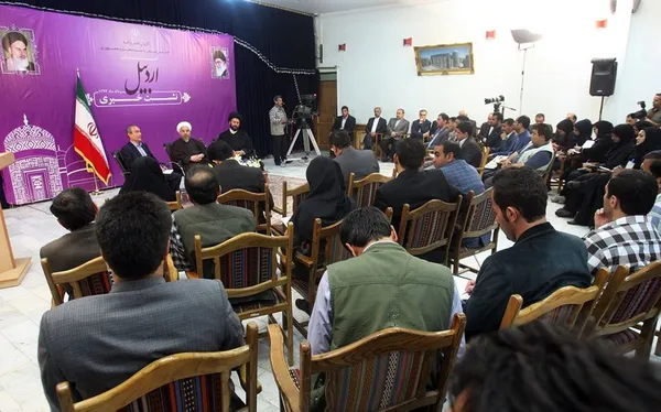 جلسه شورای اداری استان اردبیل در دومین روز از هفتمین سفر رییس جمهوری با حضور حجت الاسلام حسن روحانی رییس جمهوری برگزار شد./IRNA
