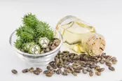 فواید روغن کرچک برای مو