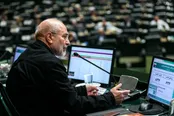 آیا مجلس نان و سوخت را گران کرد؟