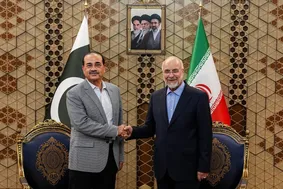 دیدار فرمانده ارتش پاکستان با قالیباف