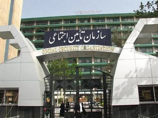  &zwnj;یک میلیارد و ۳۳۵ میلیون ریال کارت هدیه حسب اسناد ثبت شده مالی از بودجه در اختیار مدیرعامل سازمان به ۳۷ تن از نمایندگان مجلس در اردیبهشت ماه سال جاری سند خورده است. 