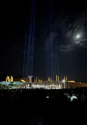 تصویری تماشایی از کنسرت در تخت‌جمشید