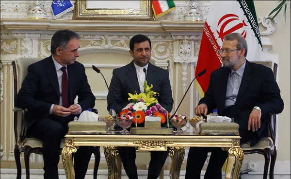 دکتر علی لاریجانی امروز (سه شنبه ۲۰ اسفند ماه) با رئیس کمیسیون سیاست خارجی کرواسی دیدار و گفت&zwnj;و&zwnj;گو کرد/خانه ملت
