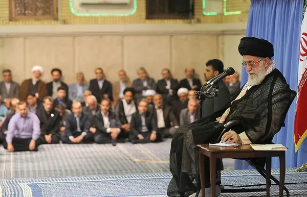دیدار اساتید، محققان و پژوهشگران دانشگاه&zwnj;ها با مقام معظم رهبری/Leader Official Website
