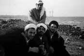 عکس: پنجره‌ای به گذشته؛ حاج‌آقا مصطفی خمینی در مشایهٔ اربعین