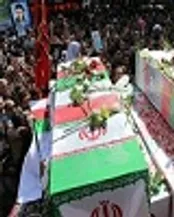 تشییع پیکر پاک ۱۳۵ شهید عاشورایی بر شانه‌های مردم تهران
