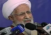 جوادی آملی: با گریه نمی‌توان مشکل جامعه را حل کرد، به حماسه فردوسی نیاز داریم