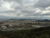 قابی زیبا از آسمانِ پاک مشهد از فراز قله زو