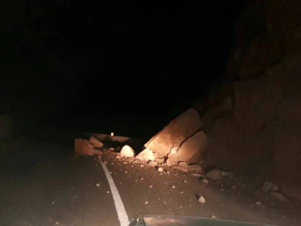 مسدود شدن مسیر مریوان پاوه در گردنه ته ته
