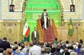 مسئولان نباید به دشمن اعتماد کنند