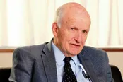 «مواد مخدر» بهانه حمله احتمالی دولت ترامپ به ونزوئلا است/ ترامپ بدون مجوز کنگره اقدام به جنگ خواهد کرد