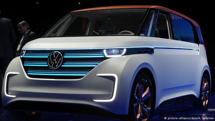 VW Budd-e electric microbus