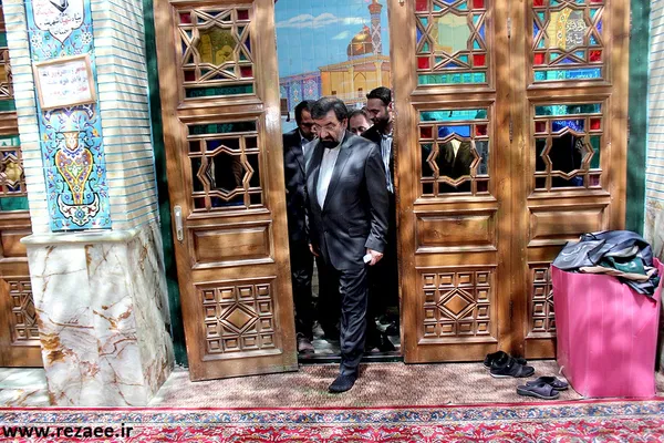 حضور رضایی در گلزار شهدا و نماز جمعه سمنان