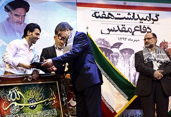 مراسم تجلیل از نمایندگان حماس و هنرمندان عرصه دفاع مقدس صبح روز شنبه با حضور علی جنتی، وزیر فرهنگ و ارشاد اسلامی در سالن سینمایی وزارت فرهنگ و ارشاد اسلامی برگزار شد./MNA
