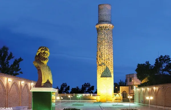 مزار شمس تبریزی خوی