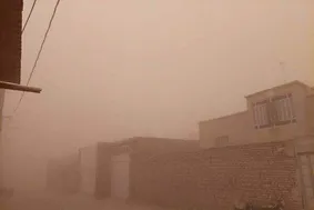 تعطیلی ادارات هیرمند به‌دلیل طوفان شدید و گردوغبار