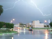 رعدوبرق در بیمارستان امام‌خمینی کنگان
