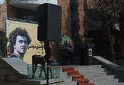 پیکر داود احمدی مونس معروف به «آروین» بدرقه شد