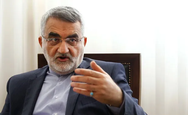 متکی