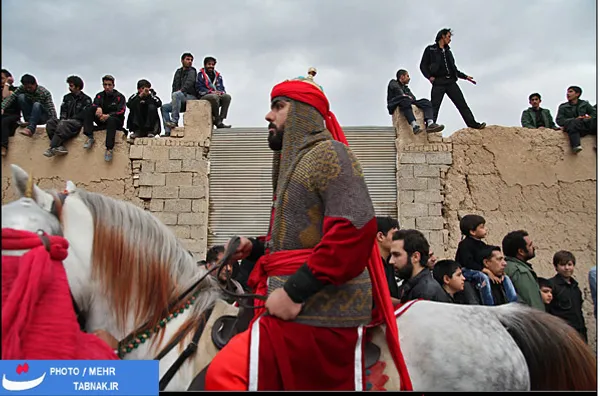 کاروان عزاداران حضرت اباعبدالله در خمینی شهر اصفهان