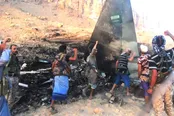 عکس: سرنگونی و لاشه جنگنده F-15 سعودی در مأرب