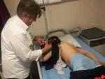 یک
