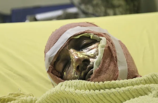 مصدومان چهارشنبه آخر سال در بیمارستان شهید مطهری تهران بستری و مورد مداوا قرار گرفتند/تابناک
