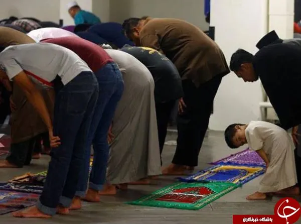 نماز جماعت در مسجد جامع سنگاپور