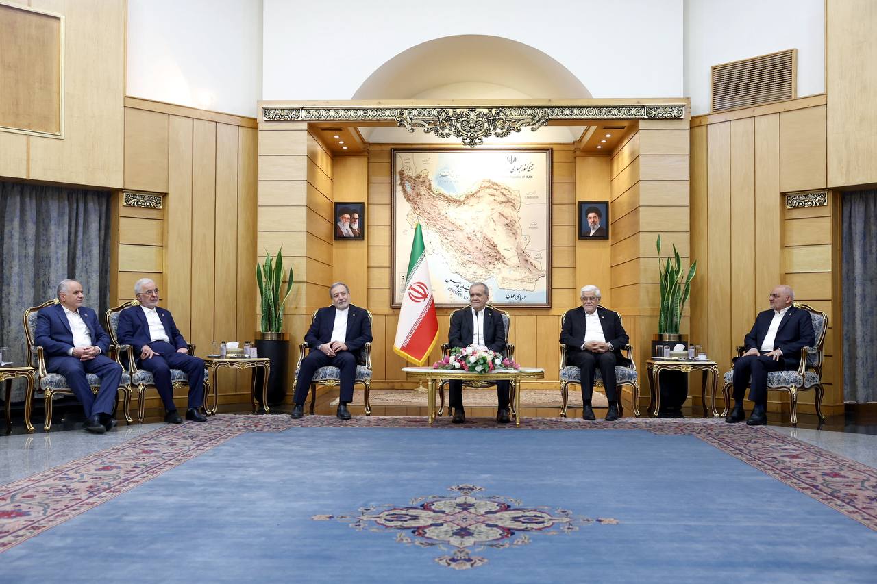 پزشکیان و عراقچی در نشست سران شانگهای+عکس