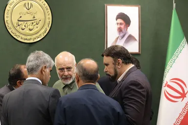 عکس: نشست علنی مجازی ۱۵ شهریور ماه مجلس