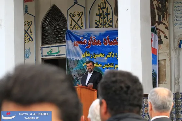حضور پر شور مردم در مسجد چهار پادشاهان لاهیجان در جلسه سخنرانی دکتر محسن رضایی با موضوع ما و اقتصاد مقاومتی