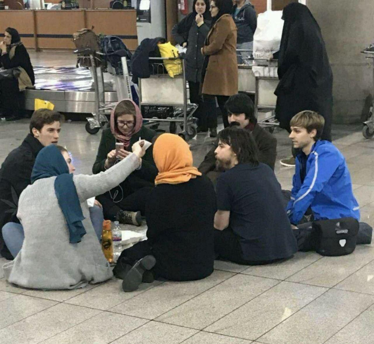 سث