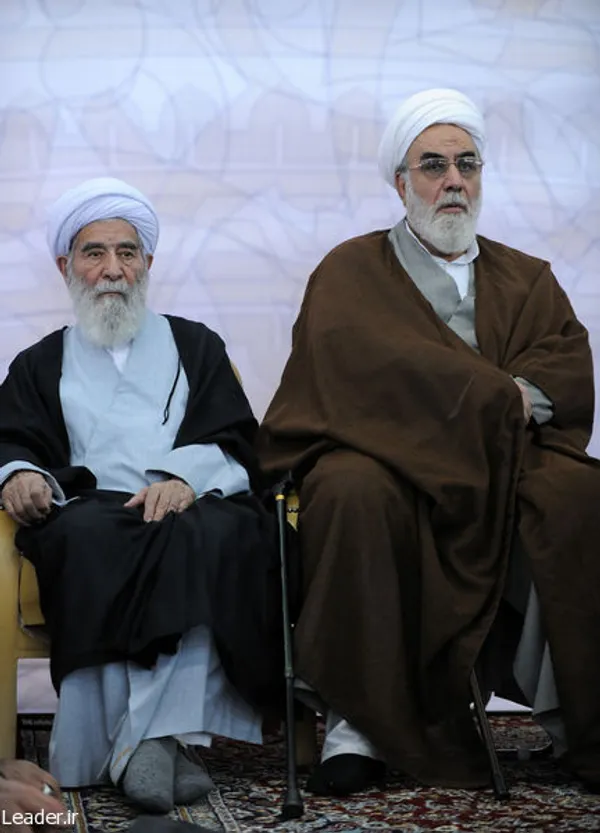 ديدار معلمان و اساتيد دانشگاه‌هاي خراسان شمالي با رهبر انقلاب

20/07/91
