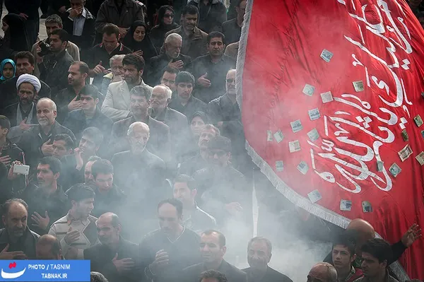 عزاداری تاسوعای حسینی در میدان امام حسین(ع) 
